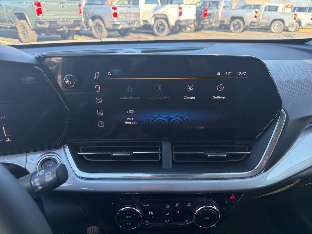 new 2026 Chevrolet Trax car, priced at $25,495