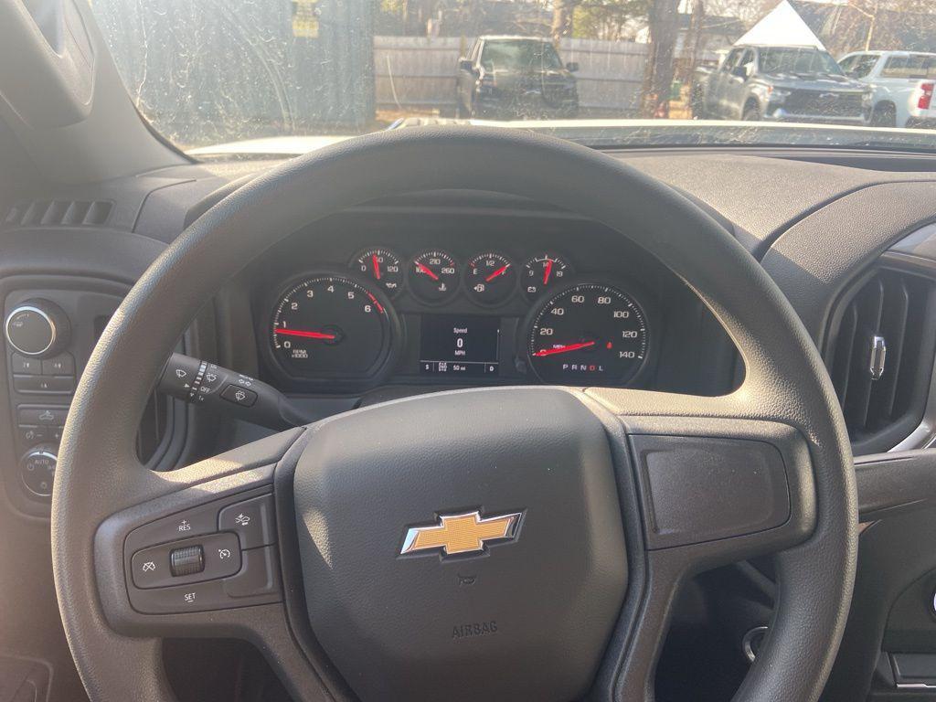 new 2024 Chevrolet Silverado 2500 car, priced at $49,803