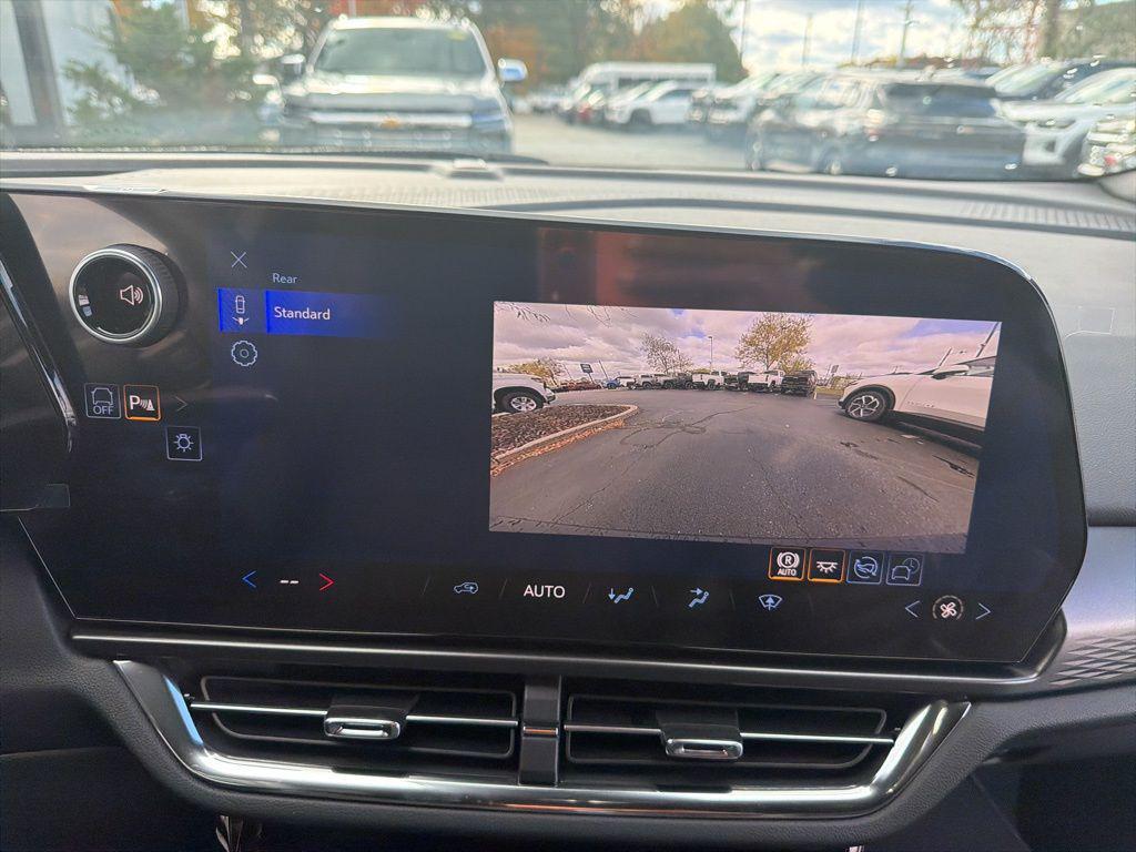 new 2026 Chevrolet Equinox EV car, priced at $31,995