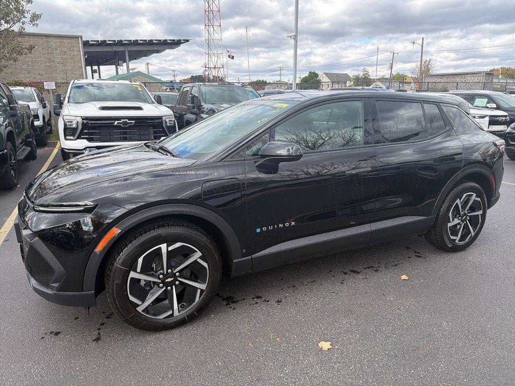 new 2026 Chevrolet Equinox EV car, priced at $31,995