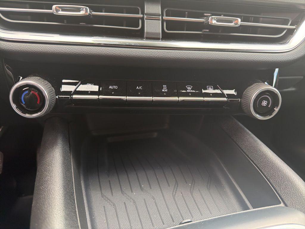 new 2026 Chevrolet Equinox EV car, priced at $31,995