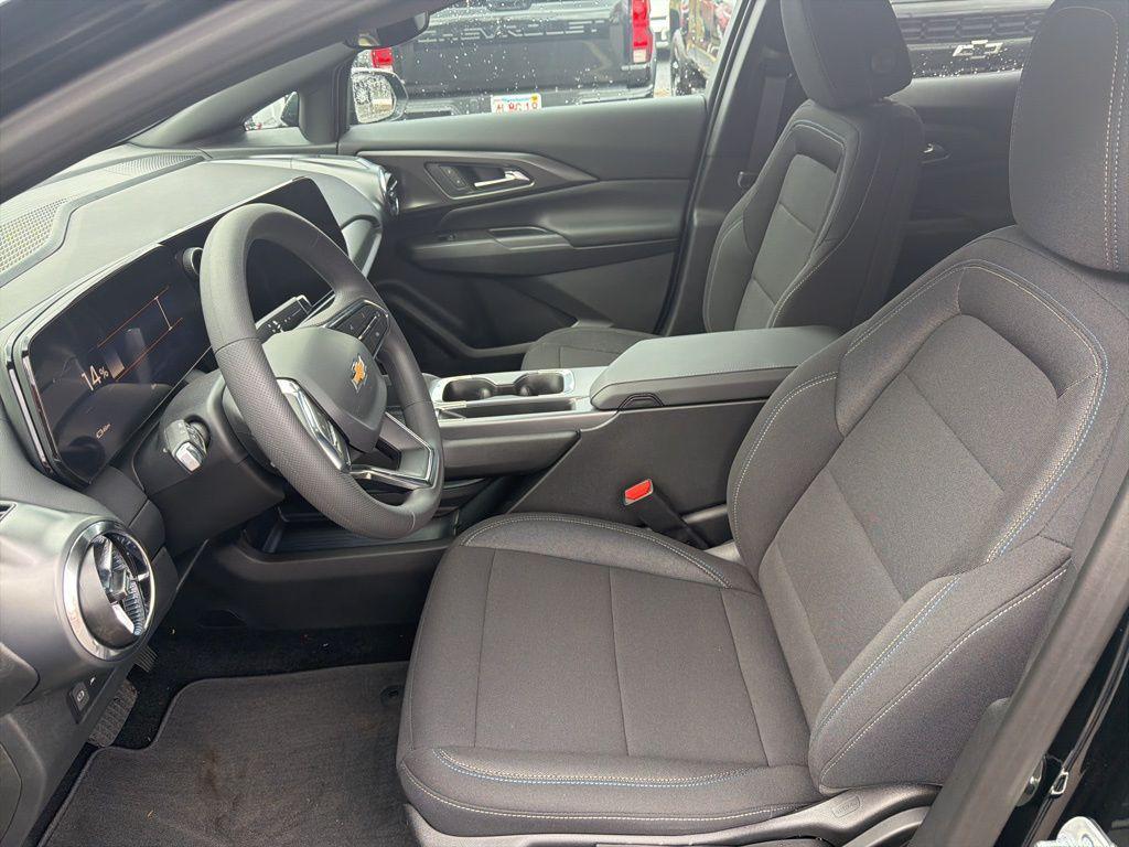 new 2026 Chevrolet Equinox EV car, priced at $31,995