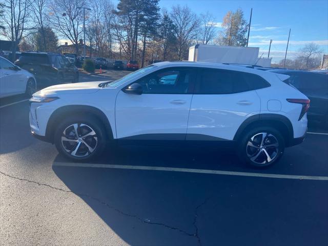 new 2025 Chevrolet Trax car, priced at $24,035