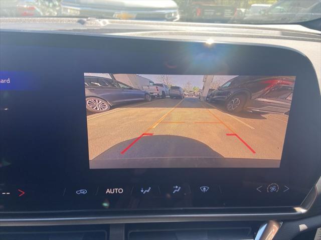 new 2025 Chevrolet Equinox EV car, priced at $35,290