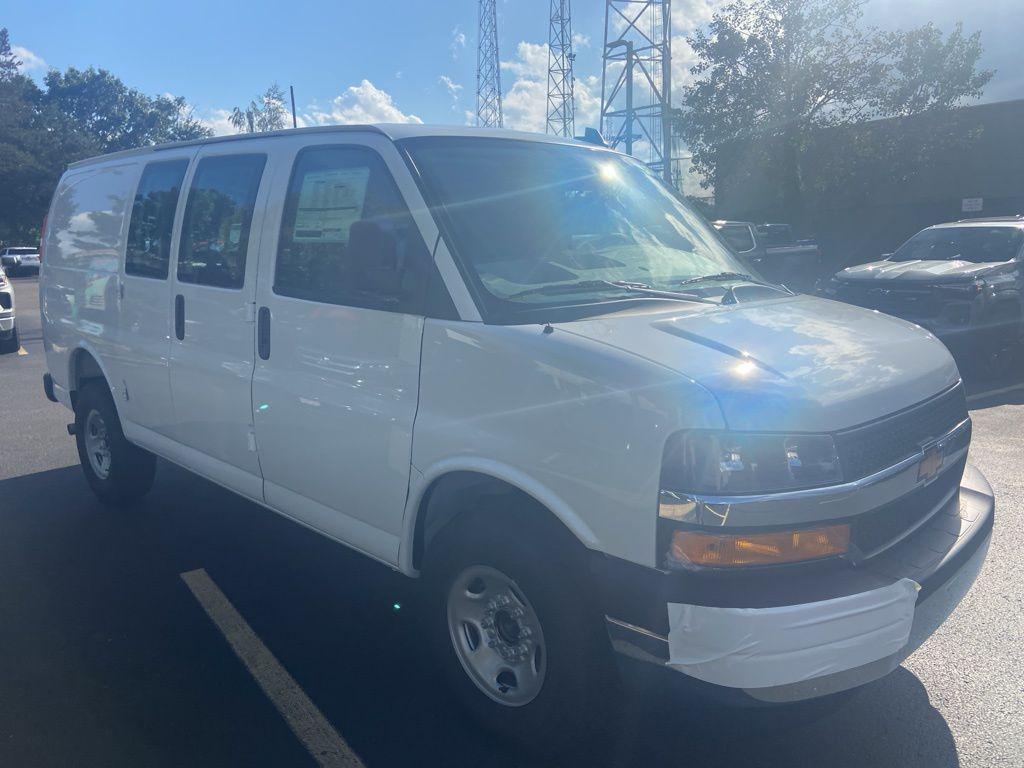 new 2025 Chevrolet Express 2500 car, priced at $43,780