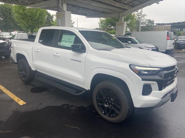 new 2025 Chevrolet Colorado car, priced at $50,670