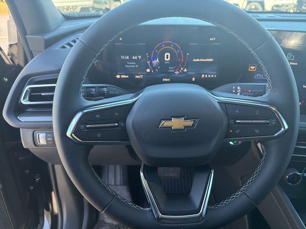 new 2026 Chevrolet Traverse car, priced at $45,915