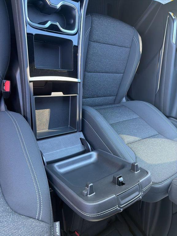 new 2026 Chevrolet Traverse car, priced at $45,915