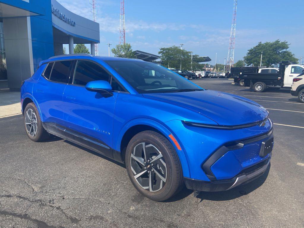 new 2025 Chevrolet Equinox EV car, priced at $43,890