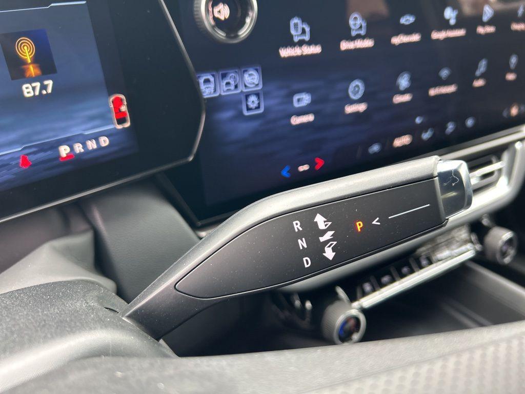 new 2026 Chevrolet Equinox EV car, priced at $31,995