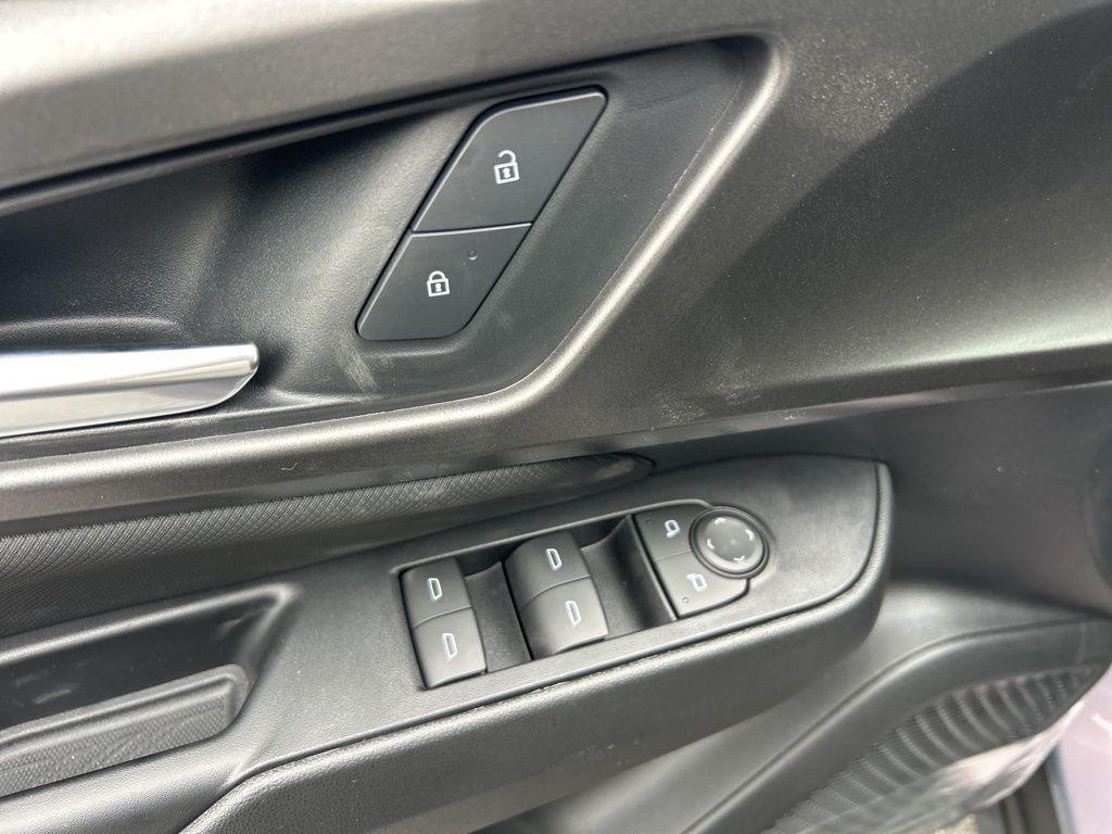 new 2026 Chevrolet Equinox EV car, priced at $31,995