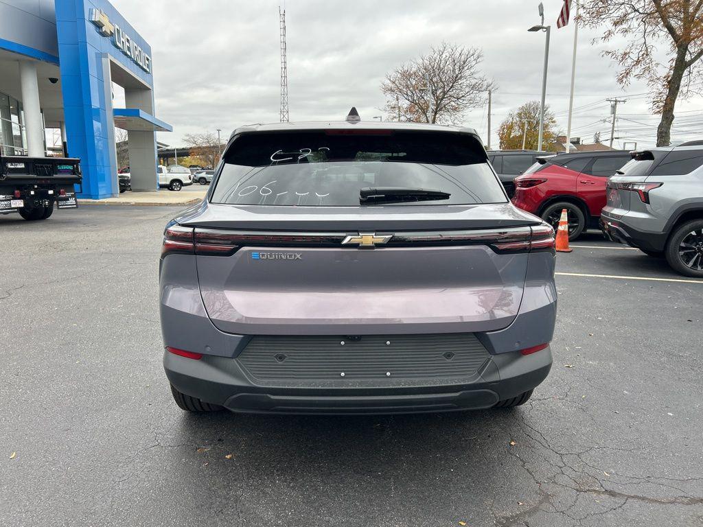 new 2026 Chevrolet Equinox EV car, priced at $31,995