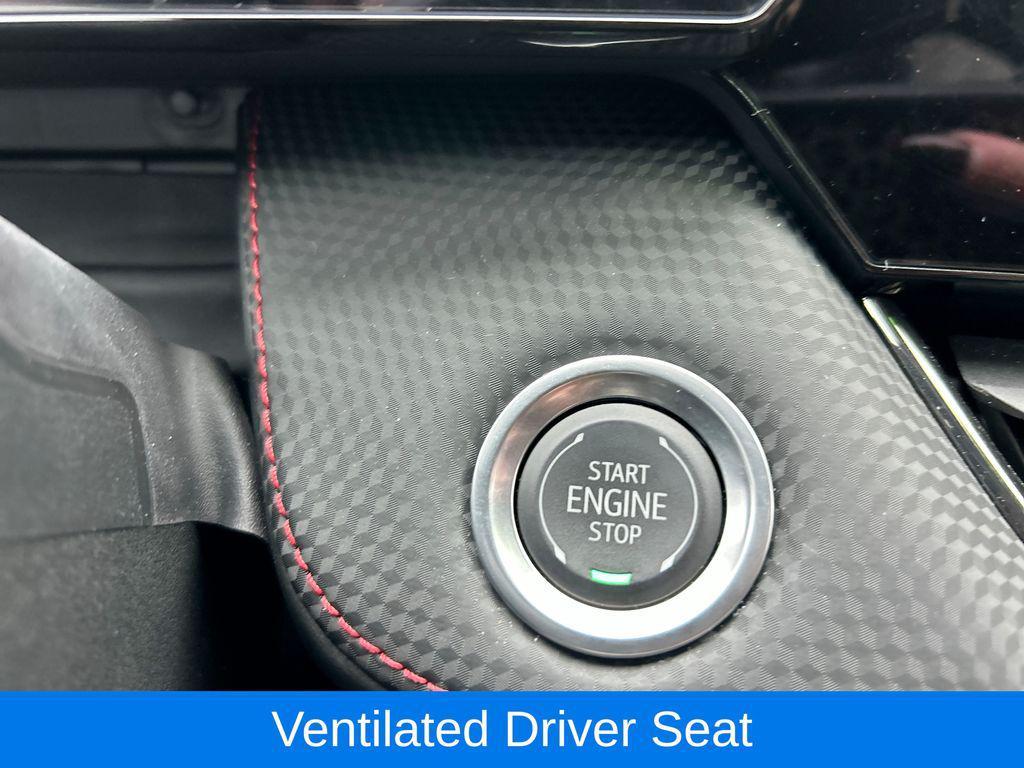 used 2025 Chevrolet Equinox car, priced at $33,498