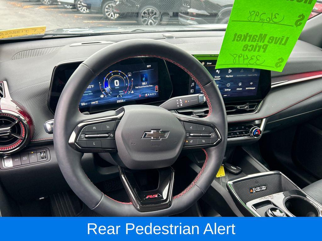 used 2025 Chevrolet Equinox car, priced at $33,498