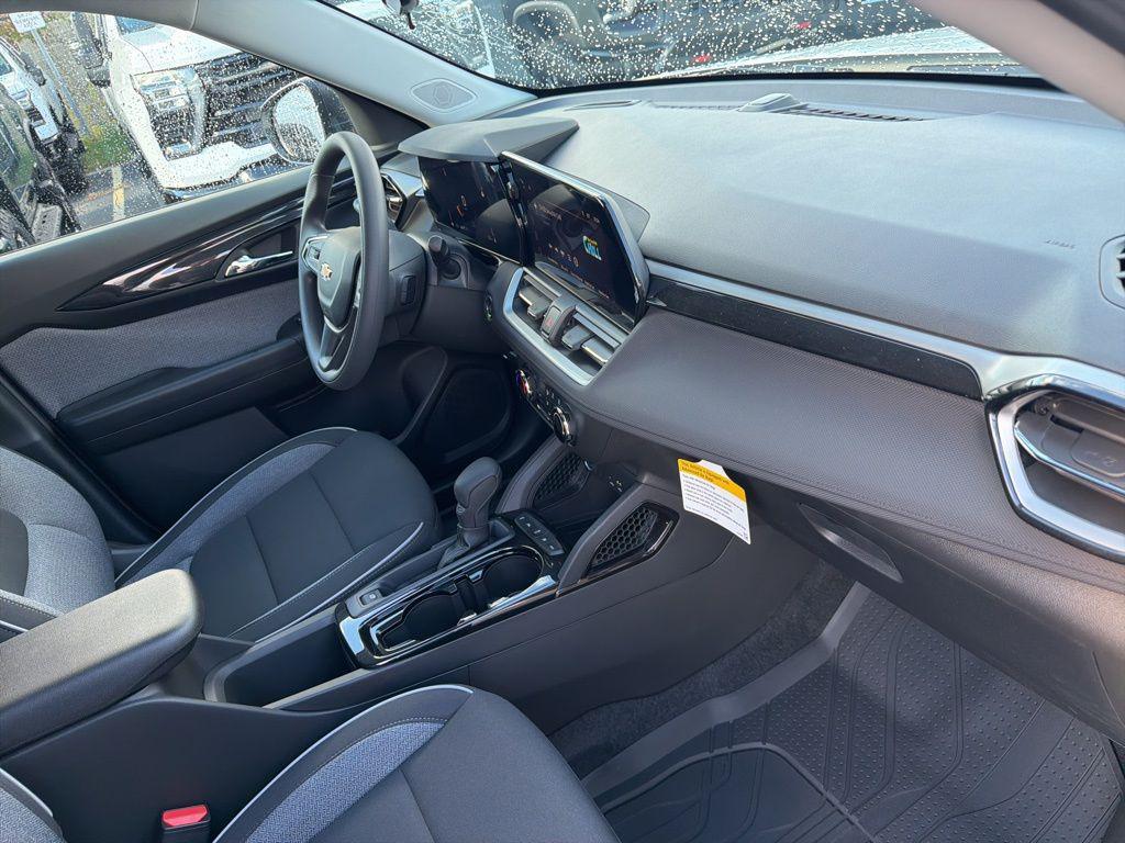 new 2026 Chevrolet TrailBlazer car, priced at $28,320