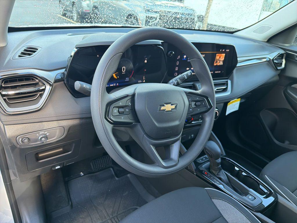 new 2026 Chevrolet TrailBlazer car, priced at $28,320