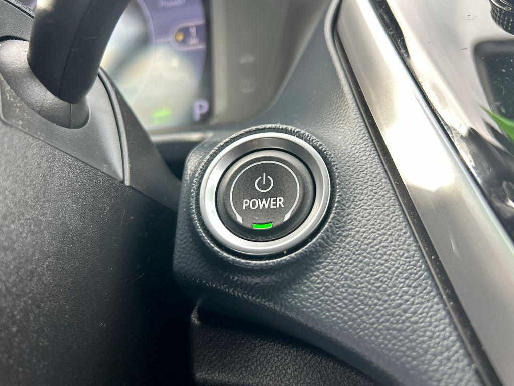 used 2023 Chevrolet Bolt EUV car, priced at $19,998