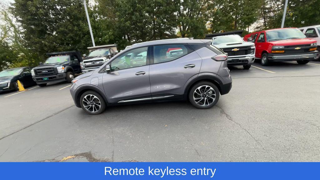 used 2023 Chevrolet Bolt EUV car, priced at $19,998