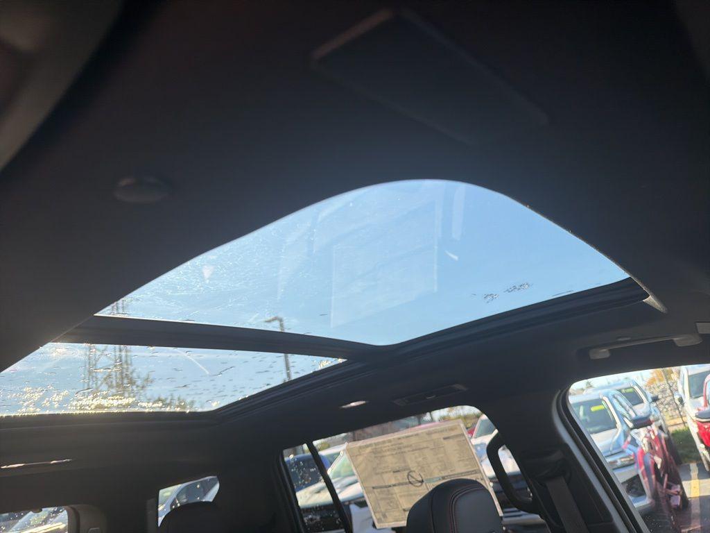 new 2026 Chevrolet Traverse car, priced at $52,060