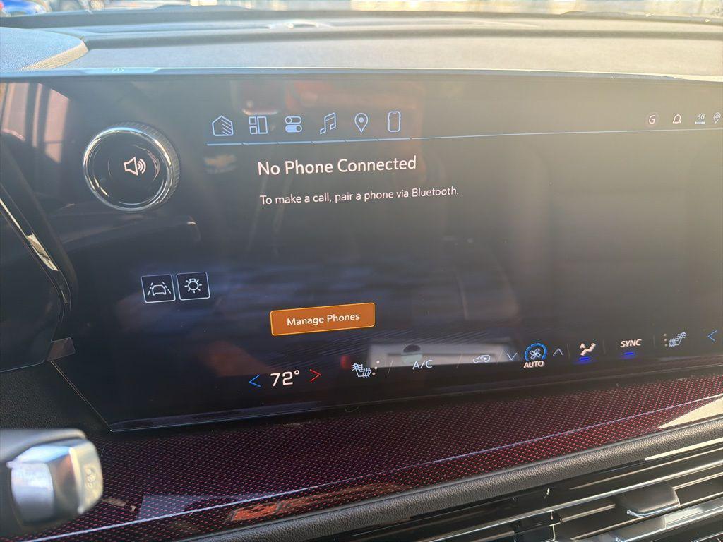 new 2026 Chevrolet Traverse car, priced at $52,060