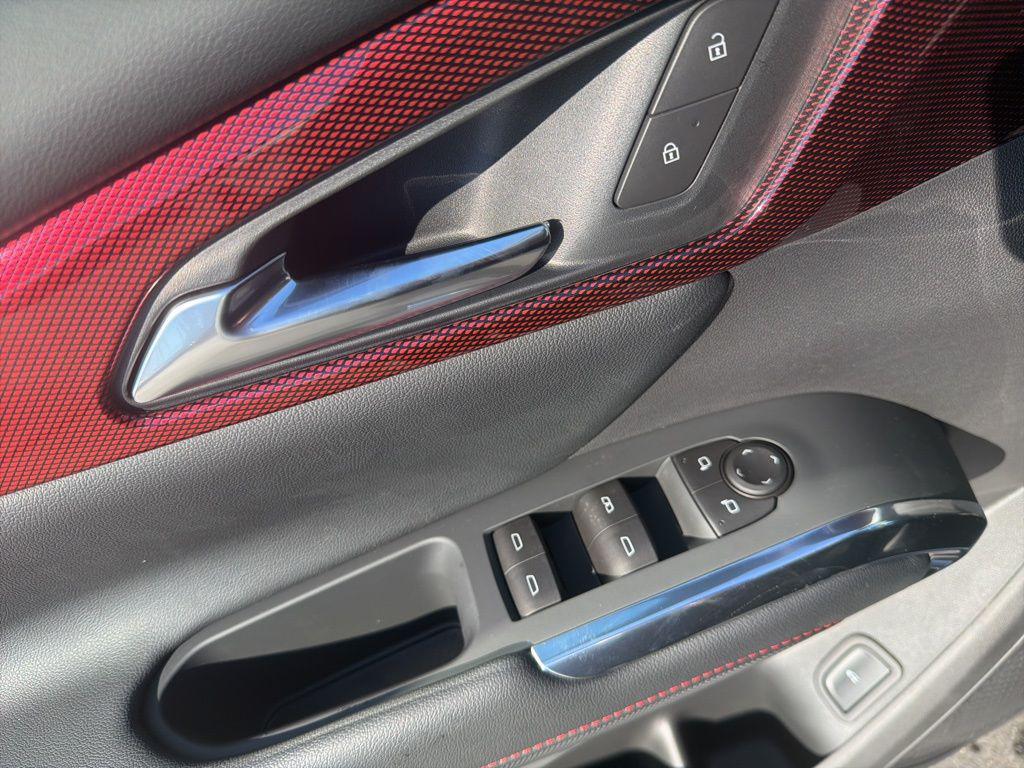 new 2026 Chevrolet Traverse car, priced at $52,060