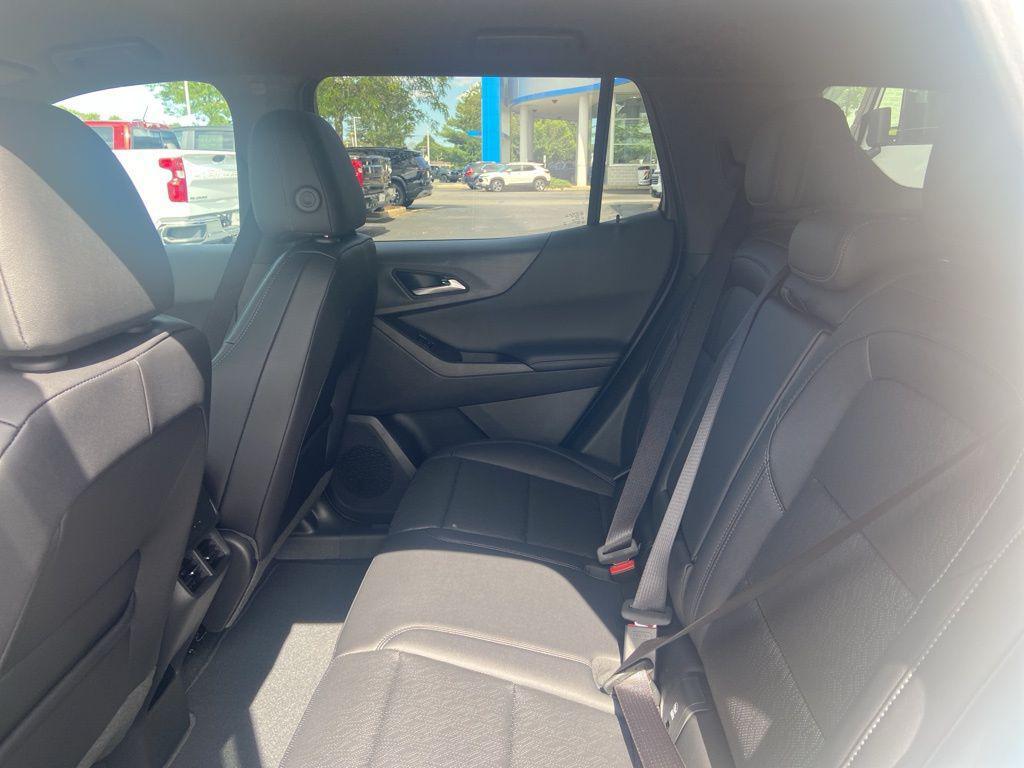 new 2026 Chevrolet Equinox car, priced at $34,370