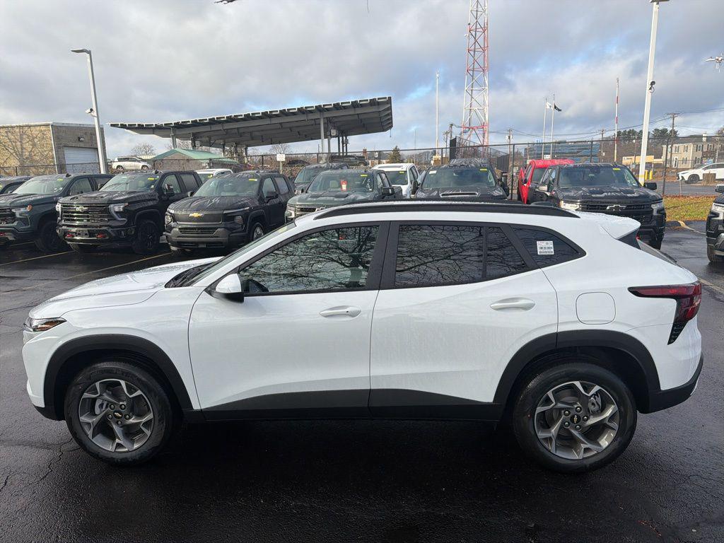 new 2026 Chevrolet Trax car, priced at $25,495