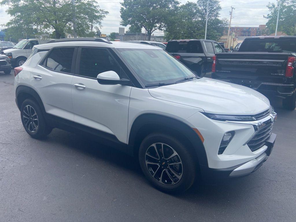 new 2026 Chevrolet TrailBlazer car, priced at $29,790