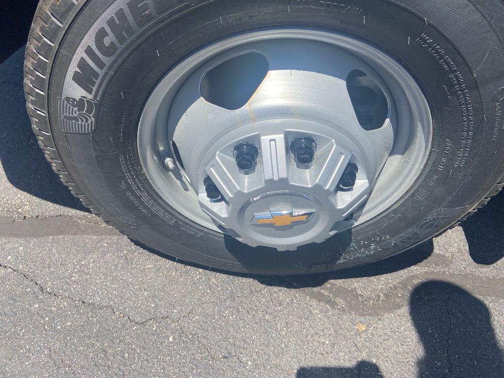 new 2025 Chevrolet Silverado 3500 car, priced at $51,803