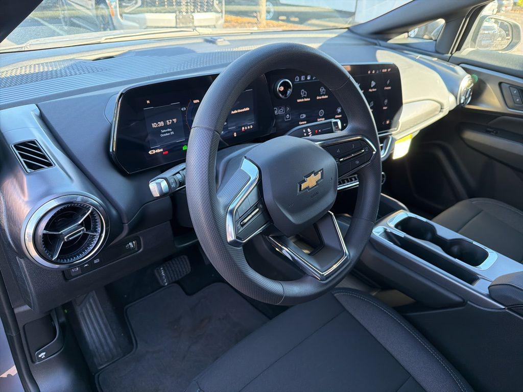 new 2026 Chevrolet Equinox EV car, priced at $31,995