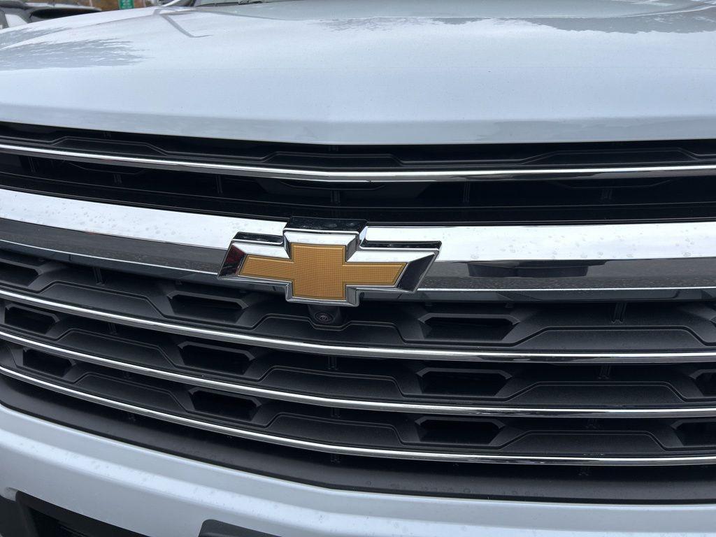 new 2026 Chevrolet Traverse car, priced at $48,415