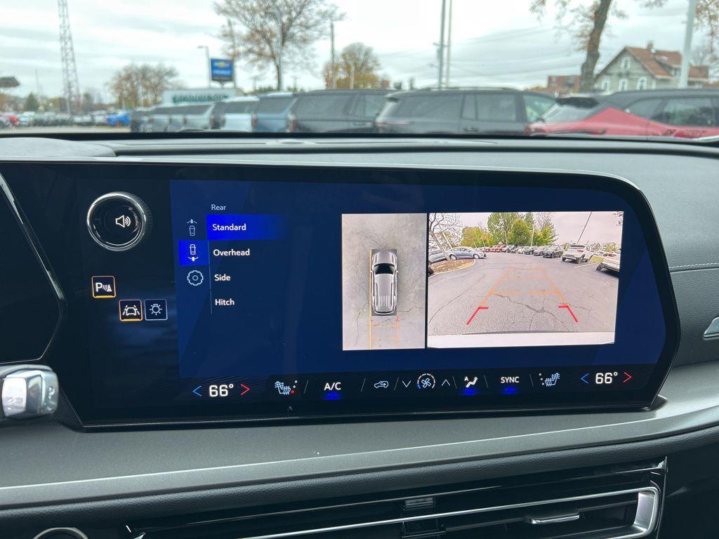 new 2026 Chevrolet Traverse car, priced at $48,415