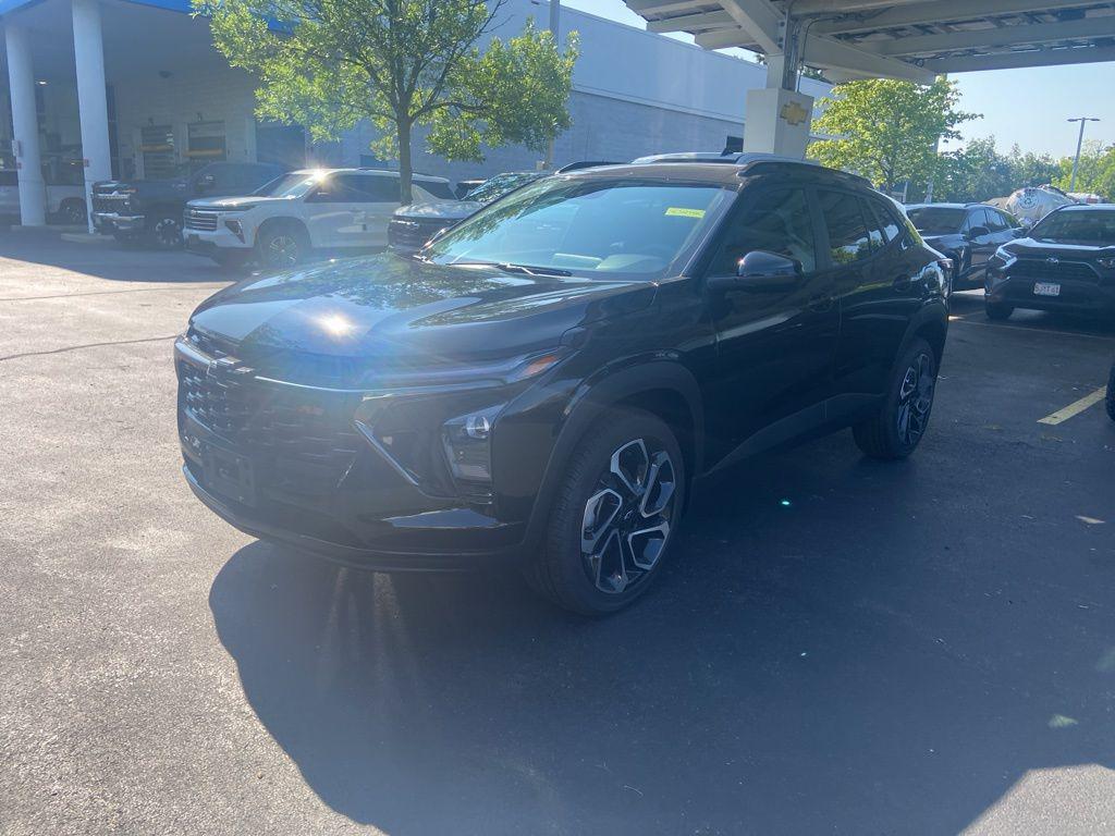 new 2025 Chevrolet Trax car, priced at $27,480