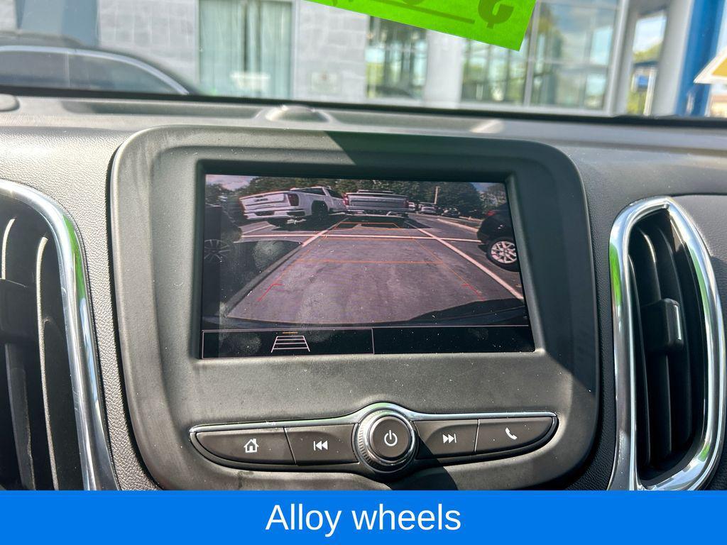 used 2023 Chevrolet Equinox car, priced at $22,486