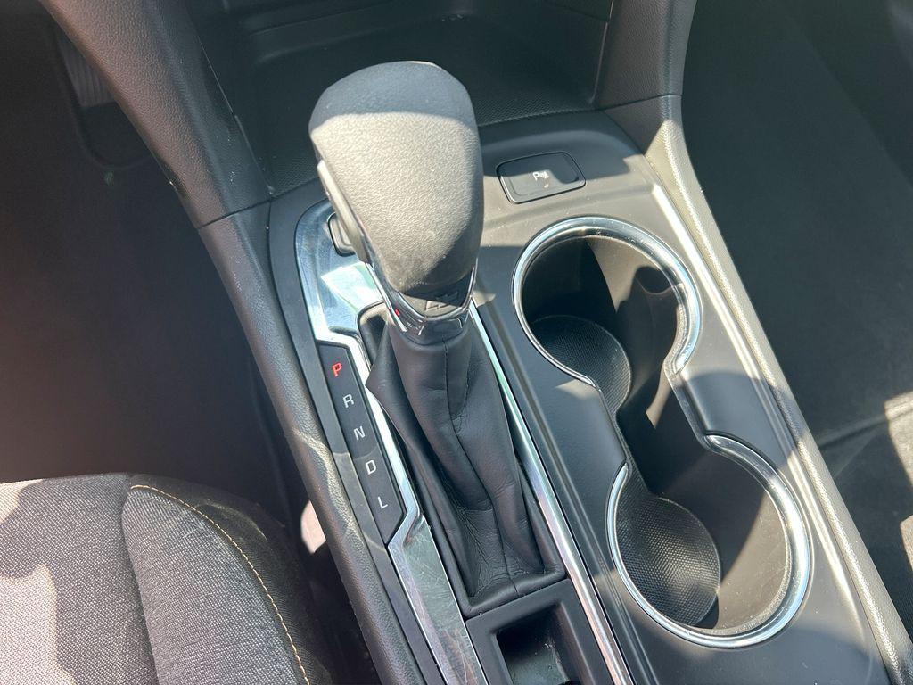 used 2023 Chevrolet Equinox car, priced at $22,486