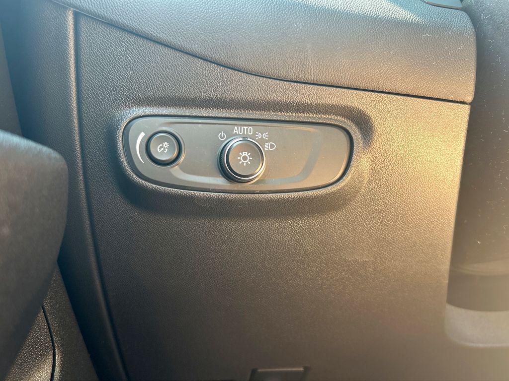 used 2023 Chevrolet Equinox car, priced at $22,486