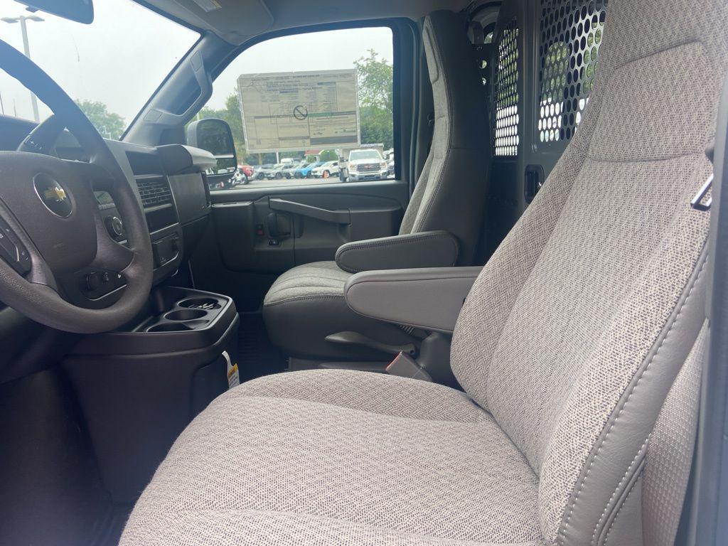 new 2025 Chevrolet Express 2500 car, priced at $43,625