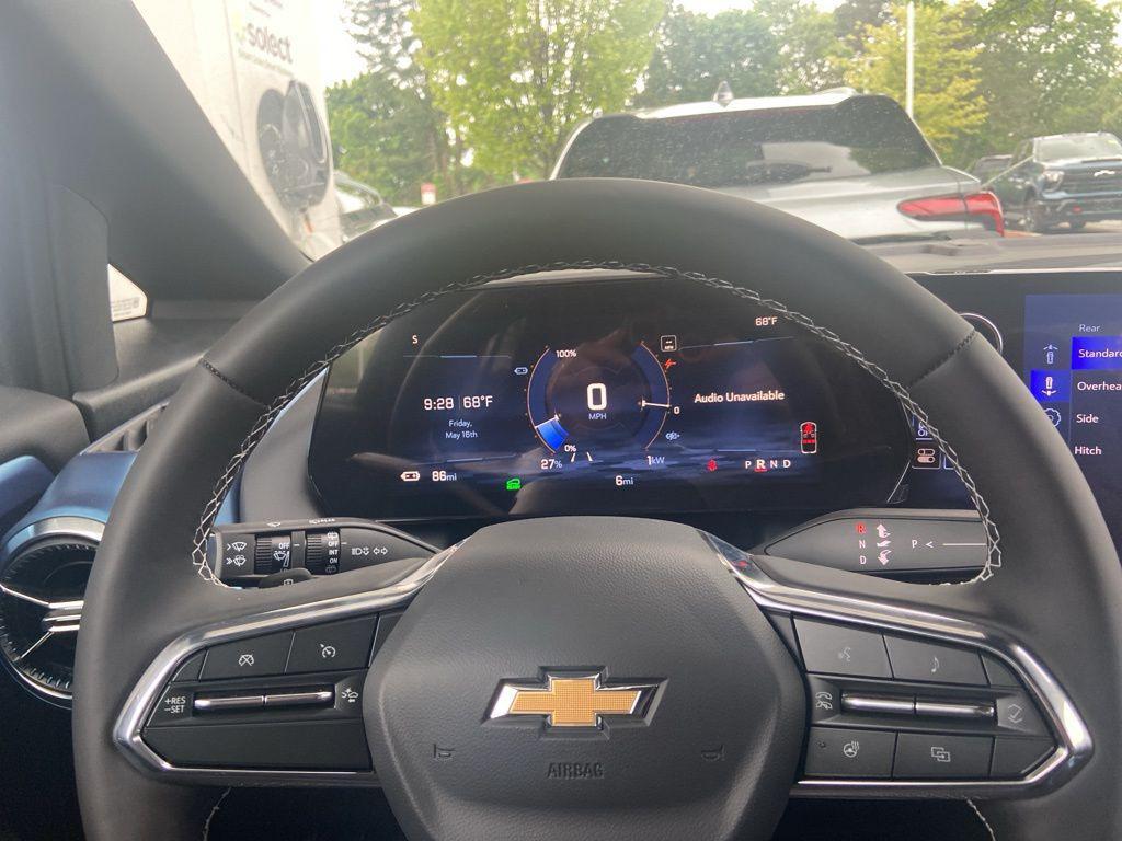 new 2025 Chevrolet Equinox EV car, priced at $42,890