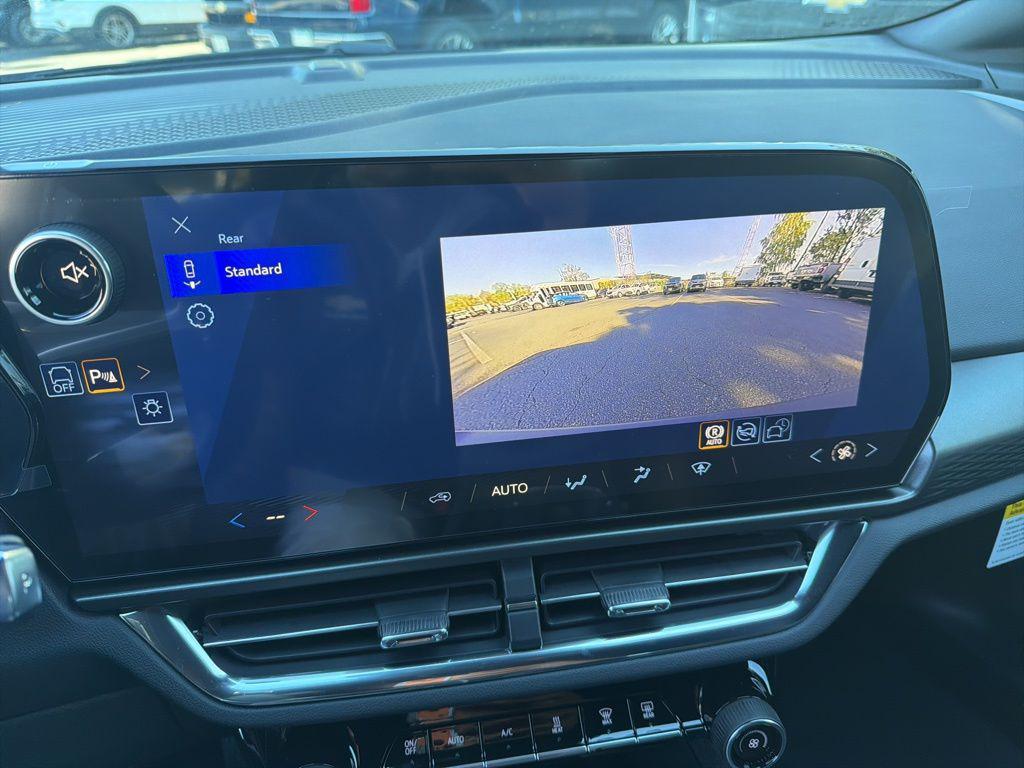 new 2026 Chevrolet Equinox EV car, priced at $31,995