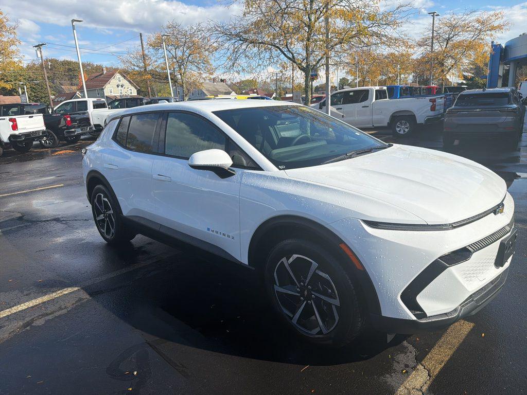 new 2026 Chevrolet Equinox EV car, priced at $31,995
