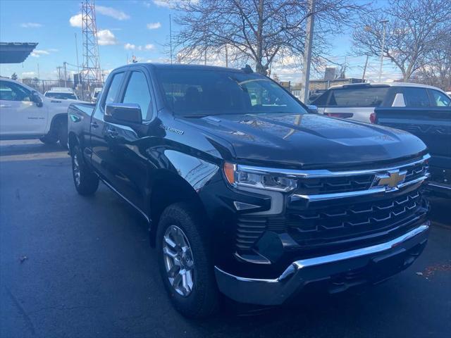 new 2025 Chevrolet Silverado 1500 car, priced at $47,645