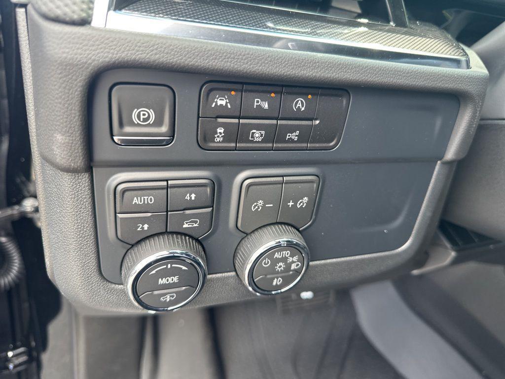 new 2026 Chevrolet Suburban car, priced at $84,995