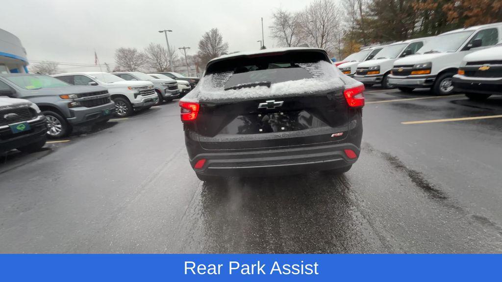 used 2025 Chevrolet Trax car, priced at $22,997
