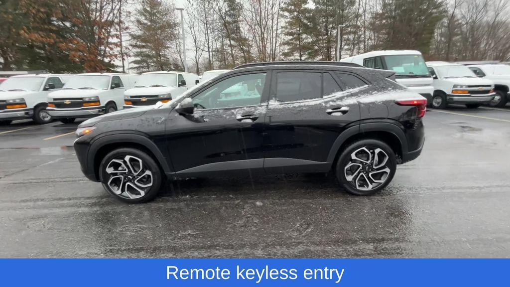 used 2025 Chevrolet Trax car, priced at $22,997