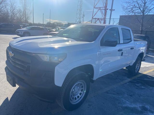 new 2024 Chevrolet Colorado car, priced at $37,700