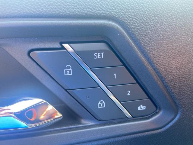 new 2025 Chevrolet Colorado car, priced at $52,470