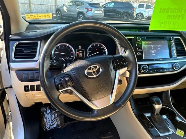 used 2016 Toyota Highlander car, priced at $19,995