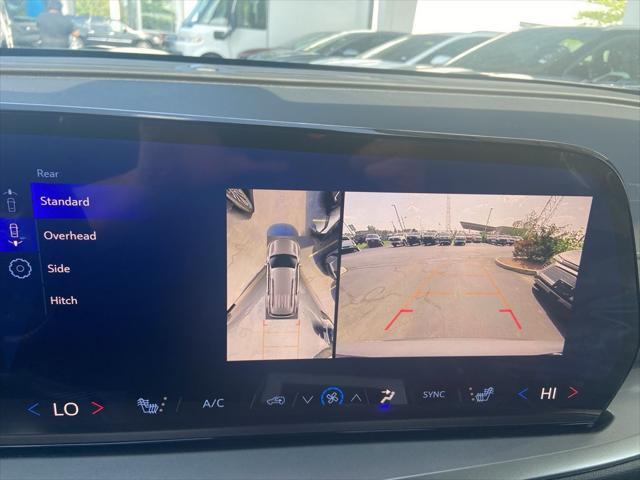 new 2025 Chevrolet Traverse car, priced at $47,060