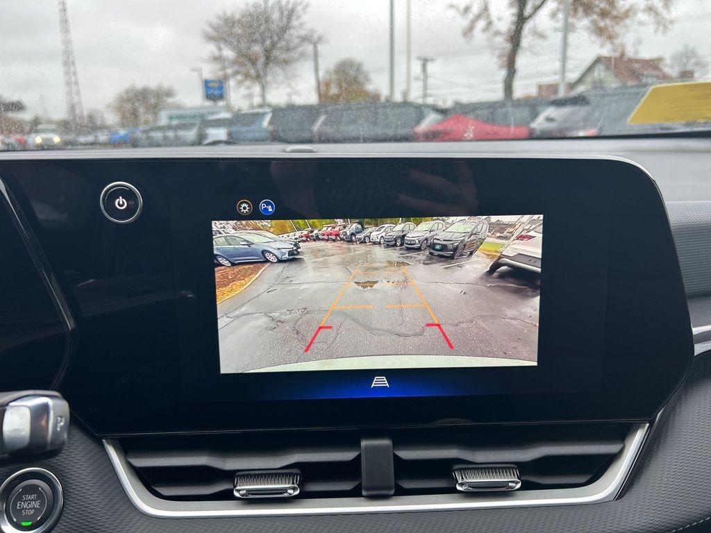 new 2026 Chevrolet Equinox car, priced at $33,545