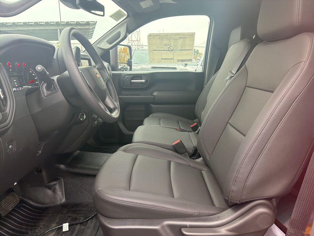 new 2025 Chevrolet Silverado 3500 car, priced at $50,493